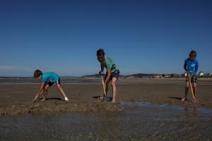 image Cabourg_40_ans272.jpg (3.4MB)
