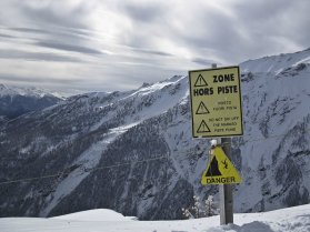 image hors_piste.jpg (0.1MB)